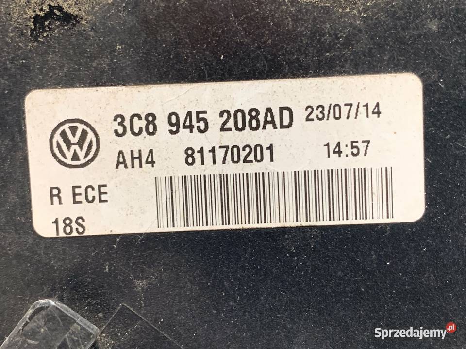 LAMPA PRAWY TYŁ VW CC B7 3C8945208AD osobowe