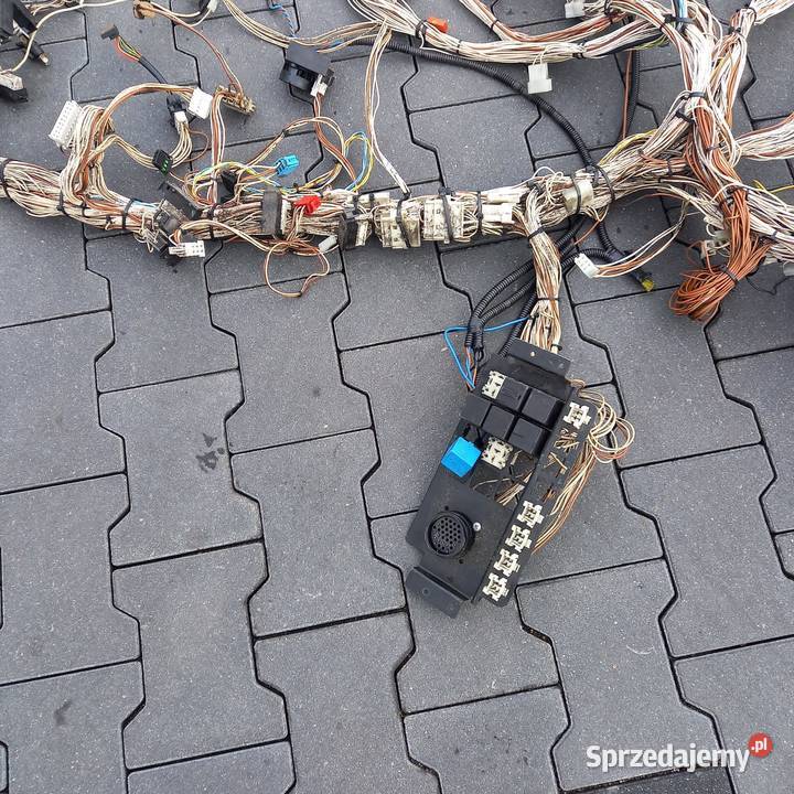 MAN MF2000 F90 instalacja wiązka kabiny ciężarowe Części Rzędowice sprzedam