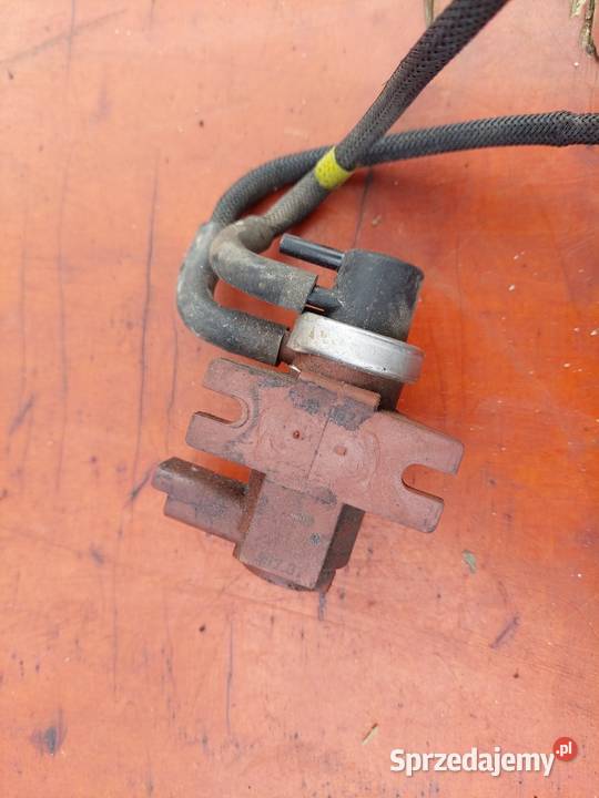 Zawór podciśnienia przewody Peugeot 207 16 HDI sprzedam