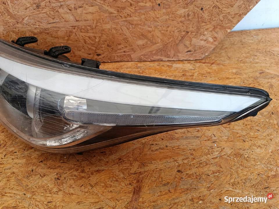 REFLEKTOR LAMPA LEWY PRZÓD EU 92101A2350 KIA Lampy przednie Nowy Tomyśl sprzedam