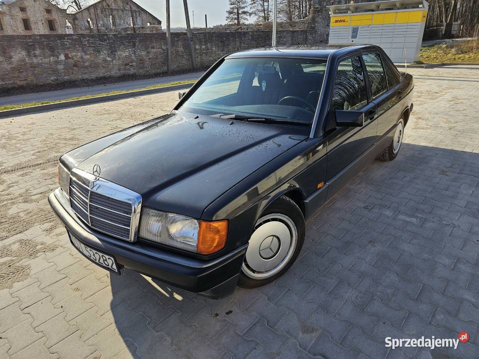 Mercedes 190 świętokrzyskie Wąchock