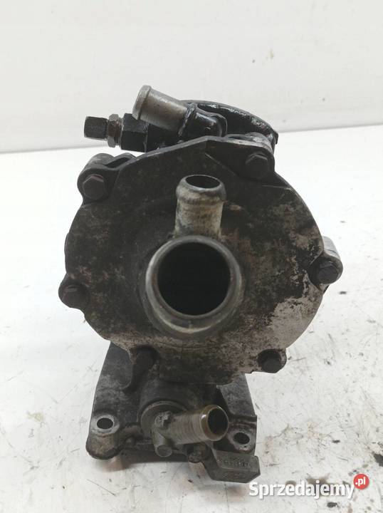 POMPA WODY VW Volkswagen Passat V 19962005 B5