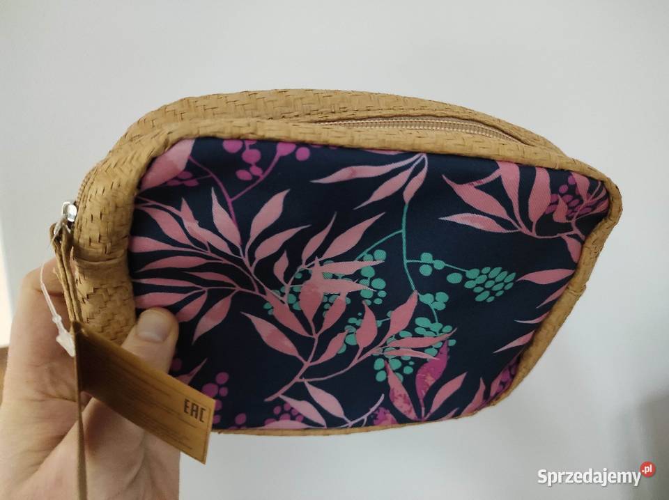 Nowa kolorowa kosmetyczka damska Yves Rocher Płock