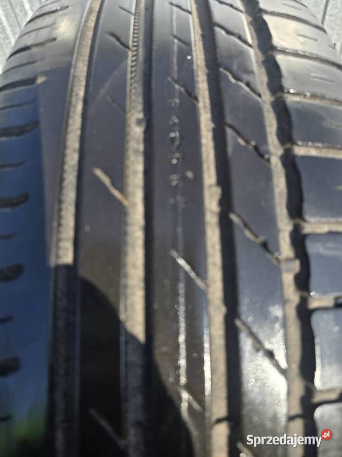 Sprzedam komplet opon letnich marki Nokian w Zielenice sprzedam