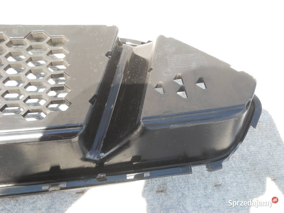 FORD MUSTANG 18 ATRAPA GRILL