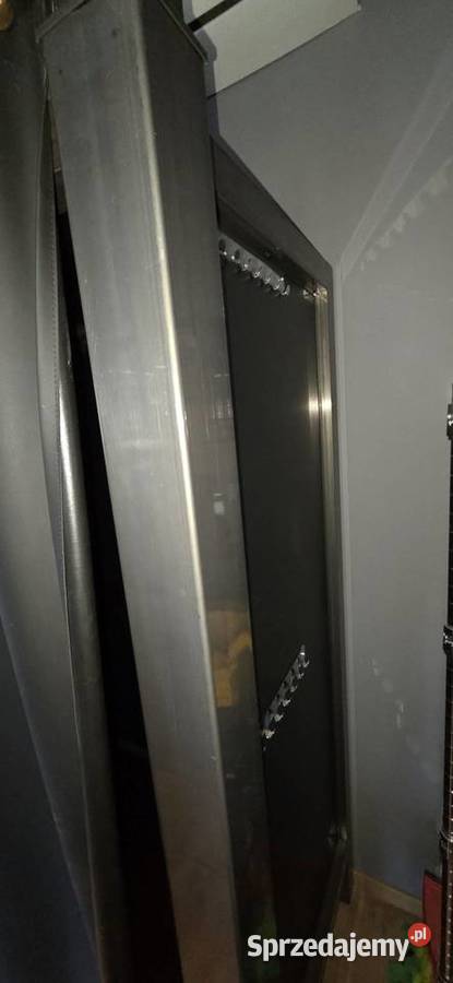 Szafa Industrialna Arthur Spinder Kare Design łódzkie Dobroń