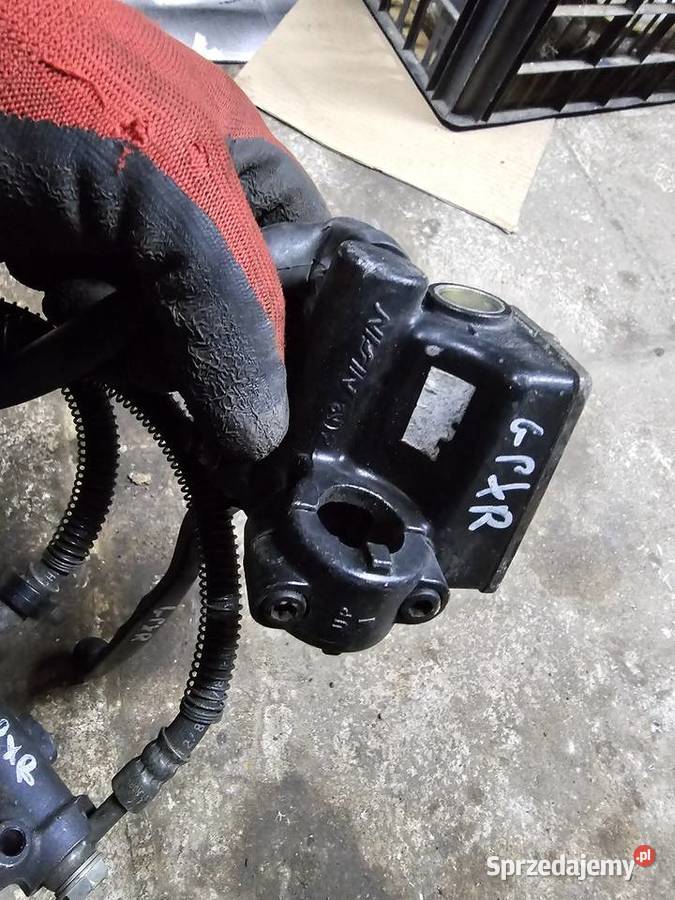 Kawasaki GPX 600 pompa hamulca hamulcowa pompka sprzedam