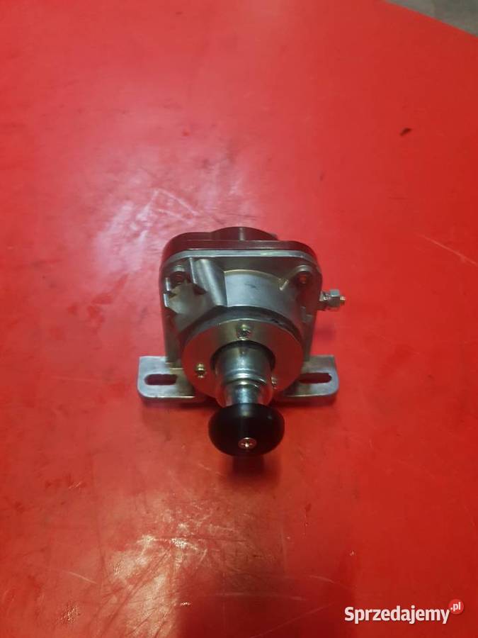 1212373705 Wyłącznik masy elektrycznej MTZ