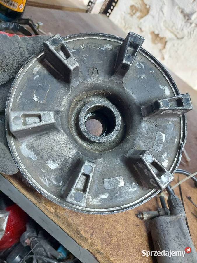 Suzuki DR 600 dr 650 zabierak koła tył dr600 Jelenia Góra