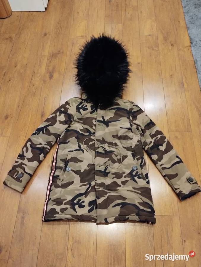 Kurtka z kapturem z futerkiem kzell rM Hażlach sprzedam
