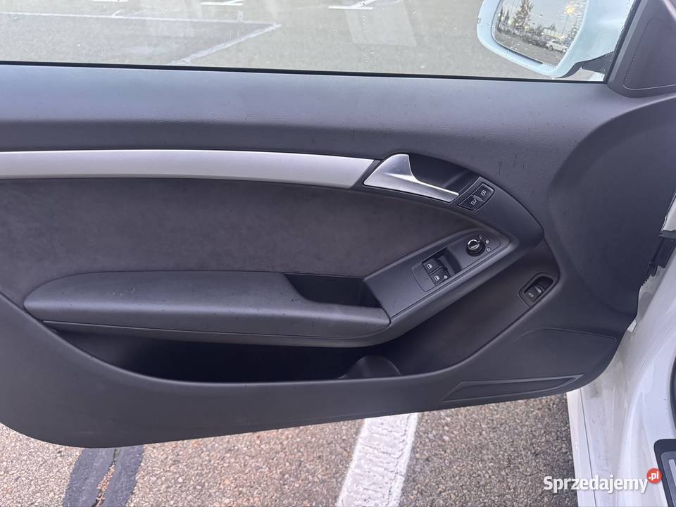 Audi A5 20 TFSI 211 2010 r manualna skrzynia radio A5 Zabrze