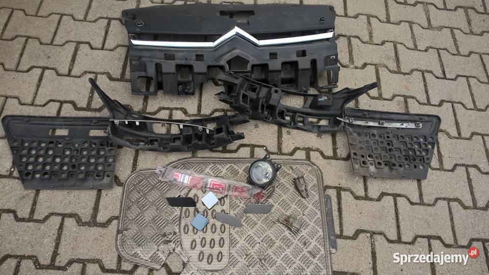 Citroen C5 zaślepki spryskiwacza haka ślizgi Rok produkcji 2006 Części Cieszyn sprzedam