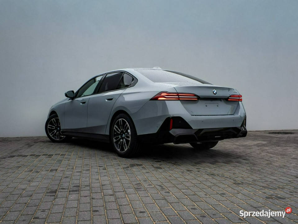 BMW 520 520i Sedan Dostępny ręki G60 2023