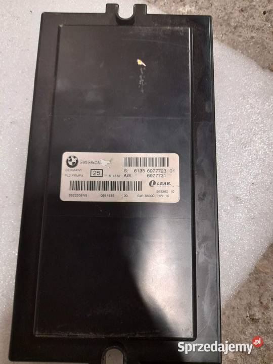 MODUŁ ŚWIATEŁ BMW E90 20042008 E9XE8XCALOW