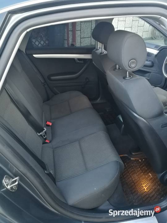 AUDI A4 B7 18 T Zadbane lakier metallic Tomaszów Lubelski