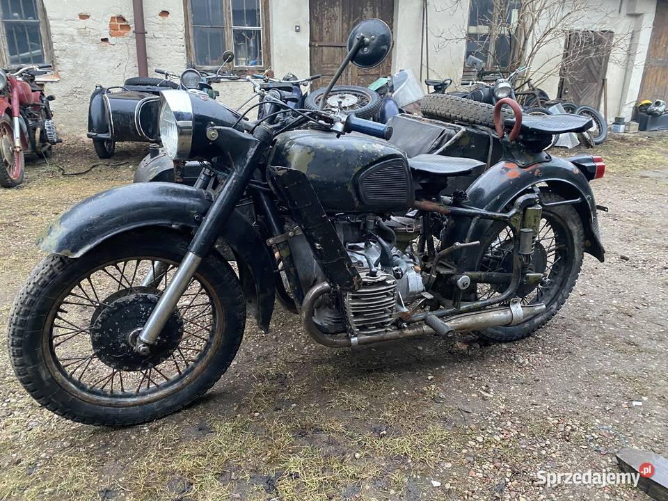 MW 750 zarejestrowany w Polsce białe tablice m72 Rok produkcji 1971 Siedlce