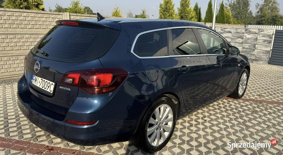 Opel Astra J 17 Sports Tourer CDTI Astra Mielec