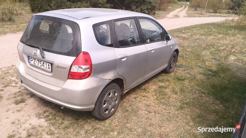 Honda Jazz 2005r mało pali Konin