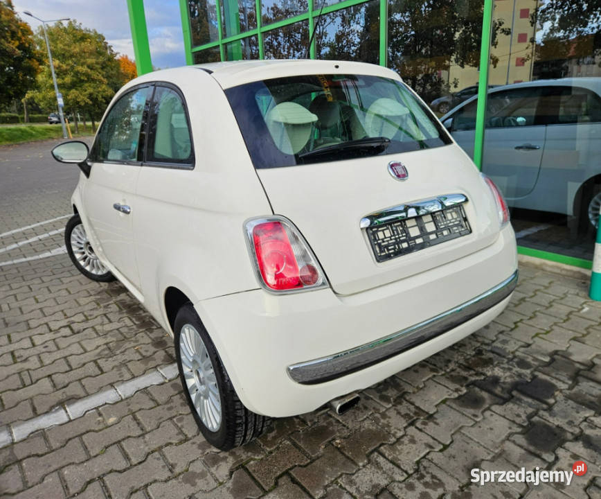 Fiat 500 12i Rata 400 Panorama DachZadbany I Rok produkcji 2009