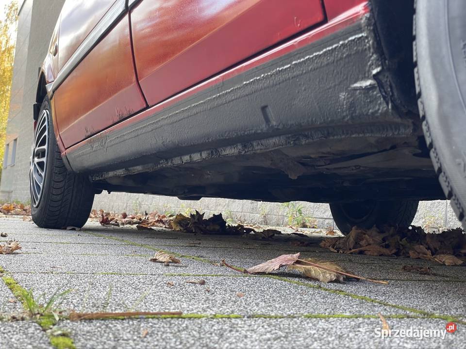 21 lat w jednych rękach Passat 19 TDi 90 Nowe garażowany śląskie Będzin