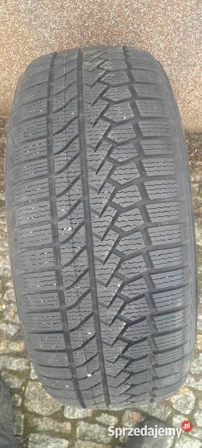 Sprzedam Pojedyńkę oponę Goodride Zuper Snow 225 sprzedam