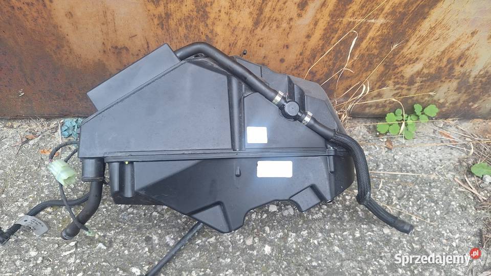 Ducati monster 821 przpustnice airbox świętokrzyskie Pińczów