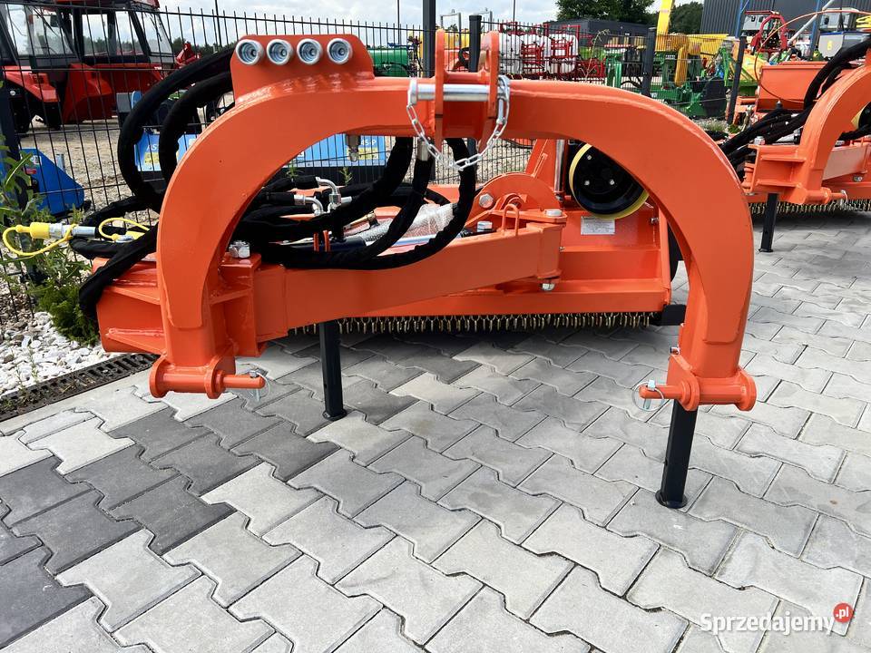 Kosiarka bijakowa boczna na pantografie 105125 Zamość