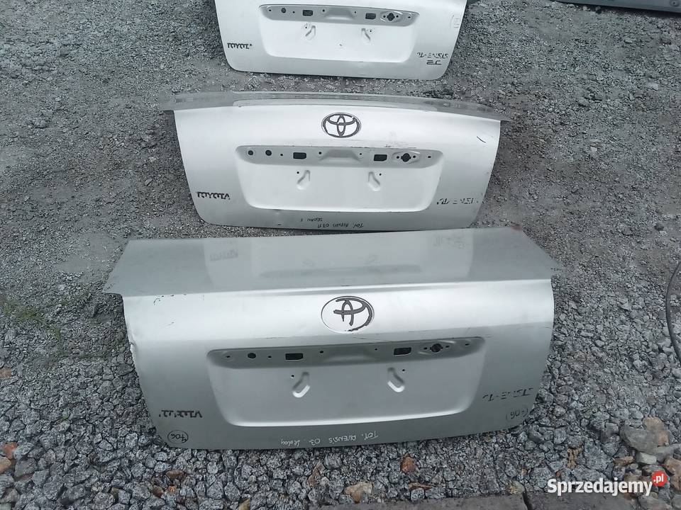 toyota avensis sedan 2003 2004 2005 t25 sedan Byków