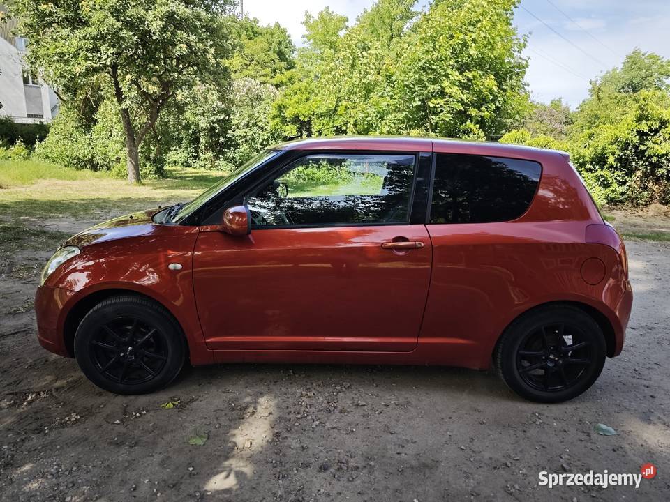 Ładny SWIFT 15 102 LPG 8xAlu Grzane siedzenia 190000km