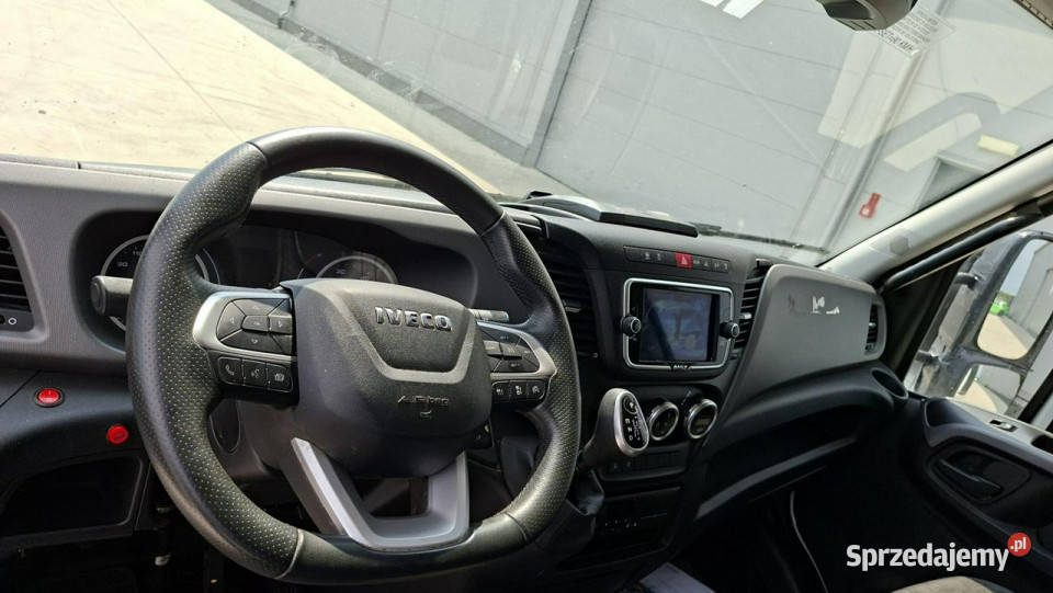 Iveco Daily HIMATIC E6e 72t plandeka Iveco
