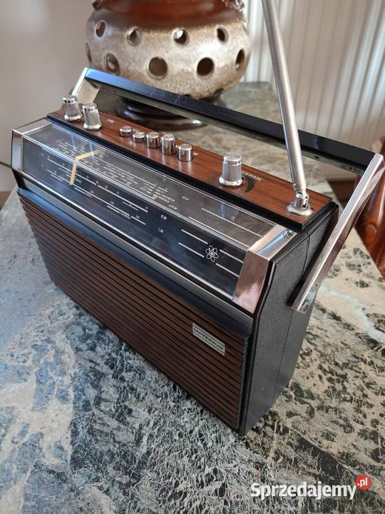 Zabytkowe Radio UNIVERSUM ATR5936 Vintage Drawski Młyn