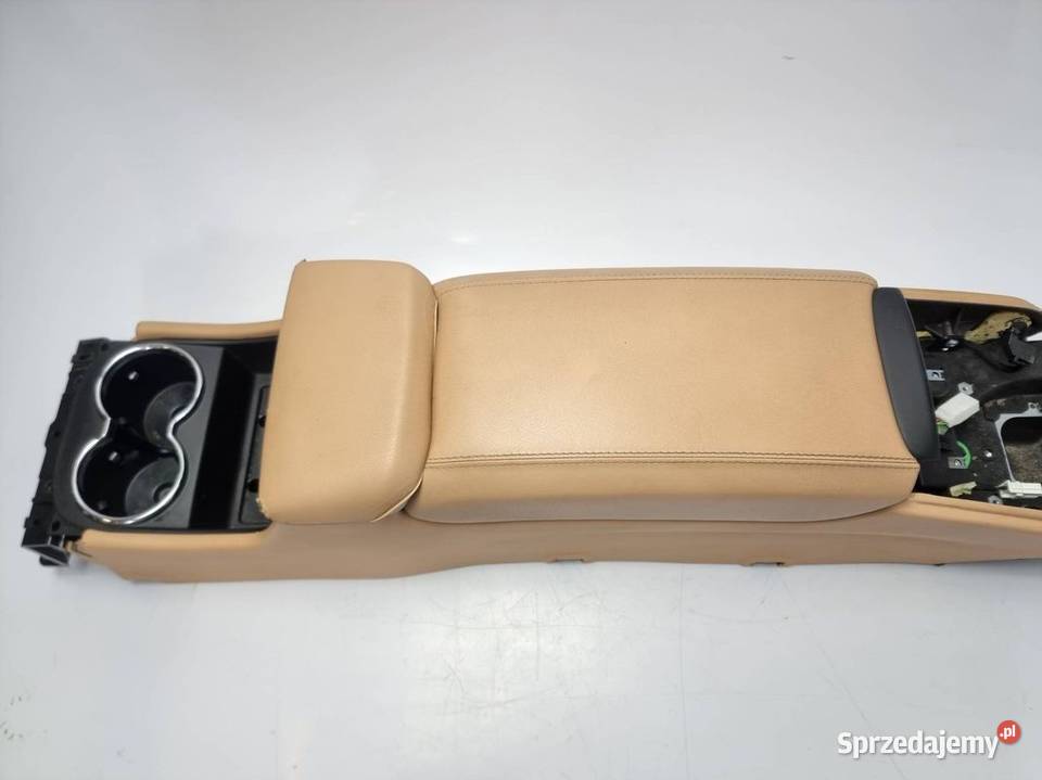 PODŁOKIETNIK MASERATI GRANTURISMO S Lipno