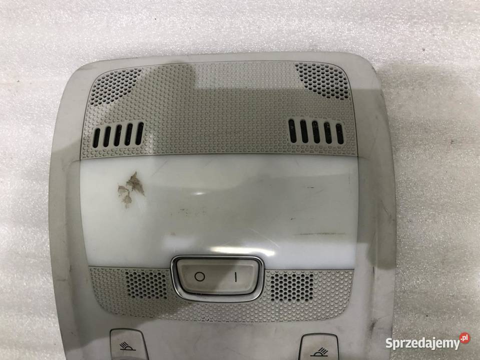 LAMPKA OŚWIETLENIE KABINY AUDI A5 8T 8K0951177 wielkopolskie