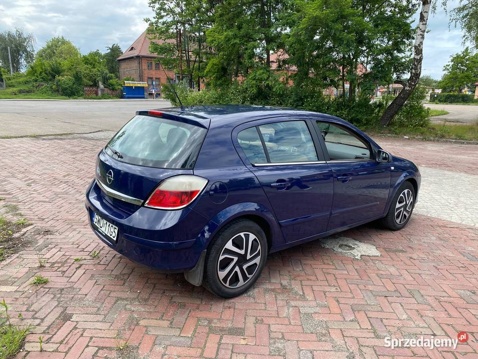 Opel Astra h automat 16 benzyna benzyna Astra Góra Świętej Anny
