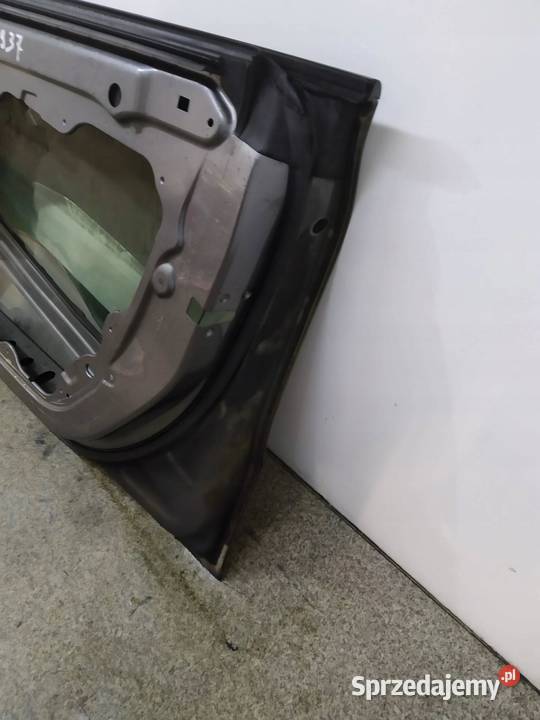 DRZWI PRAWE PRZÓD W118 MercedesBenz CLAklasa II Rok produkcji 2021