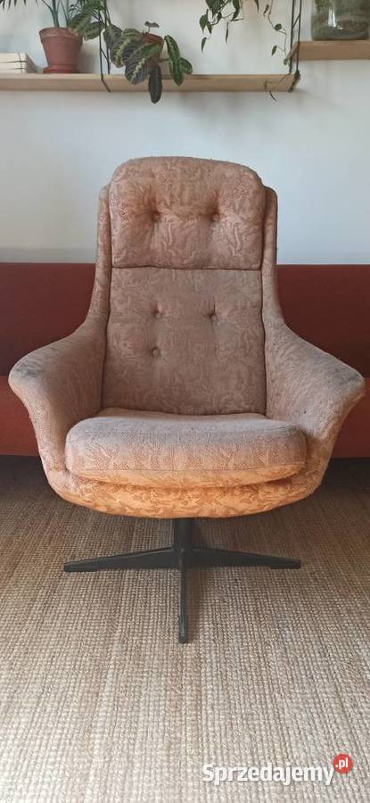 Fotel Wega Lubuskie FM Świebodzin space age PRL 90cm Gliwice