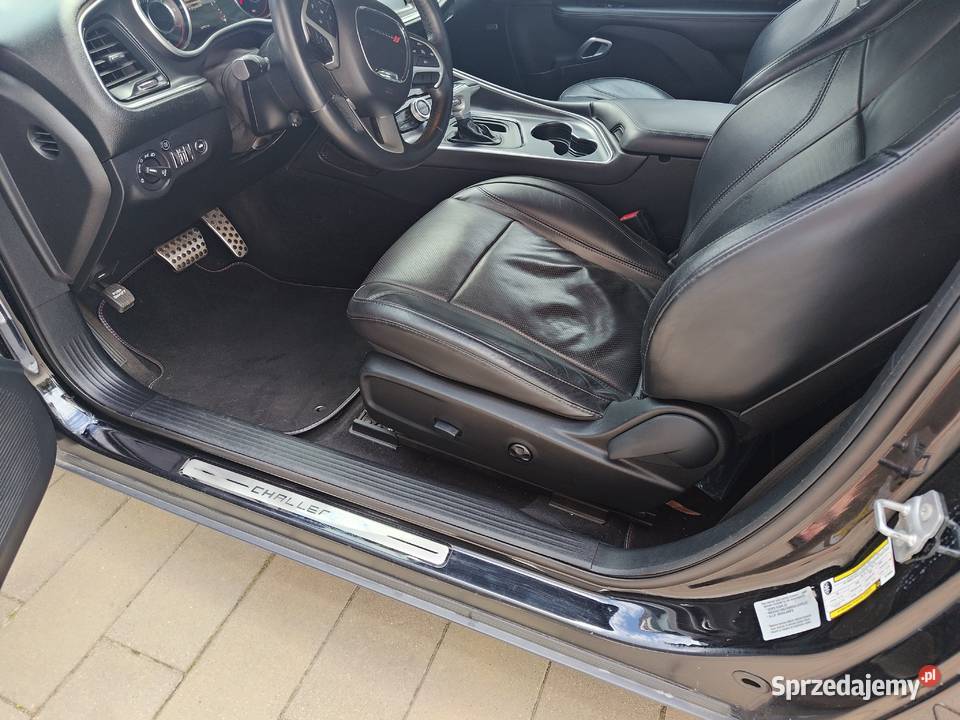 Dodge Challenger SXT Plus niski przebieg ładny pomorskie Lębork