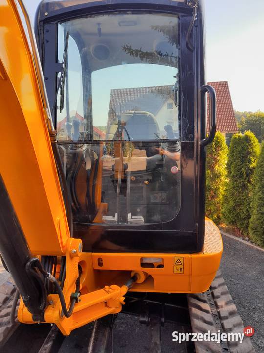 JCB 8030