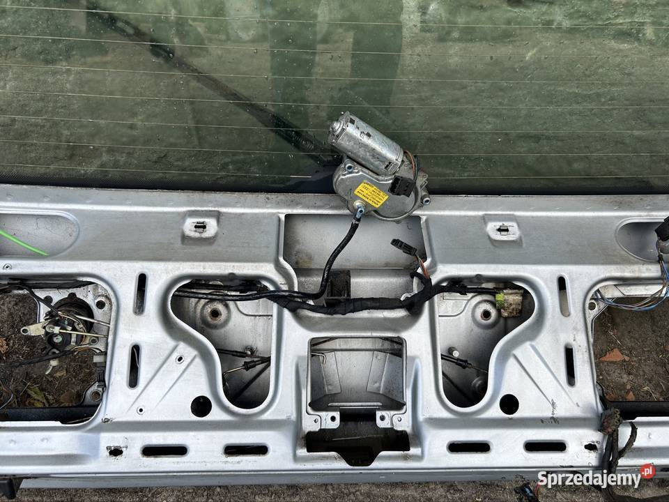 Klapa bagażnika Audi A6 C4 Awant osobowe Małaszewicze Małe