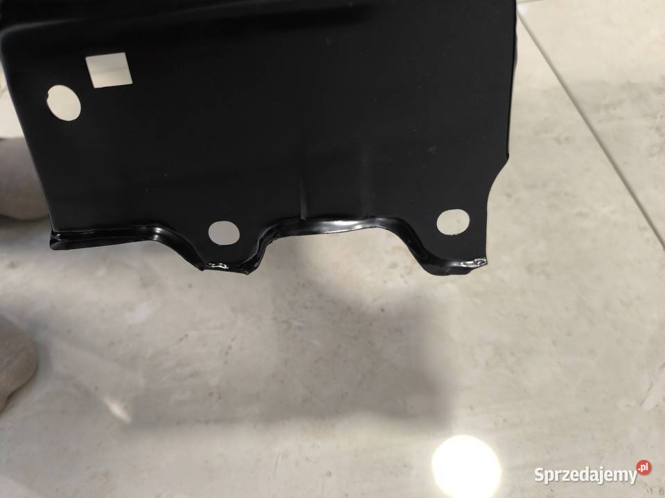 Błotnik Volvo V40 LEWY Przedlift osobowe Ryki