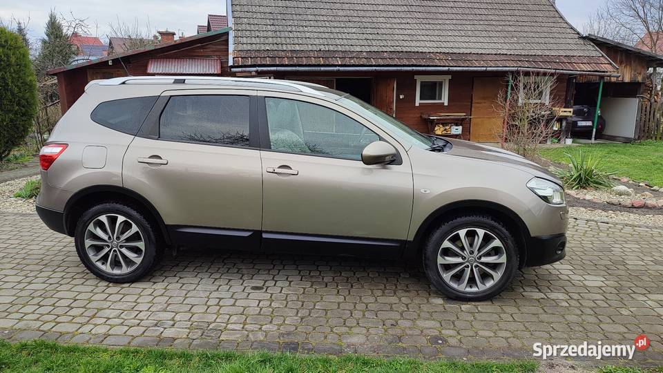 Nissan Qashqai 2 Tekna 7 osobowy automat 4x4 nawigacja Jeżowe