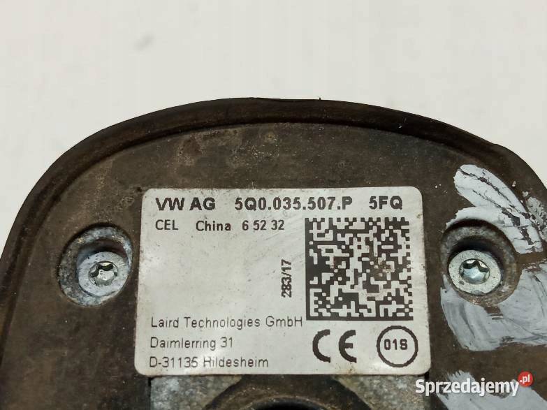 ANTENA KAROSERYJNA WZMACNIACZ ZESTAW 5Q0035507P Wyposażenie elektryczne