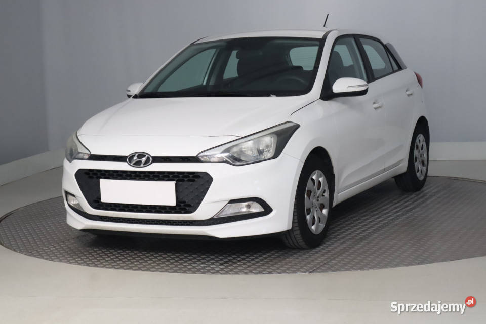 Hyundai i20 12 62KM
