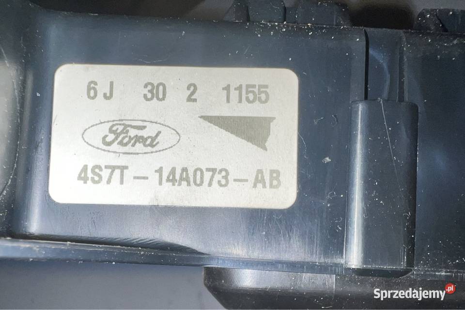 Skrzynka bezpieczników Ford Mondeo Mk3 20 TDCI Ostrzeszów