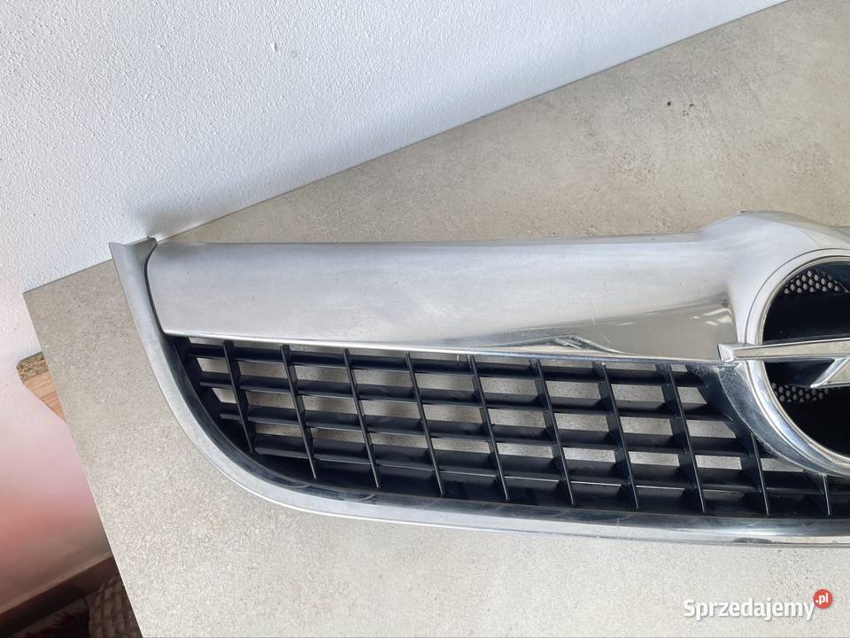 Opel Vectra C lift grill przedni atrapa Chełm sprzedam