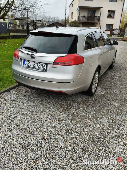 Opel Insignia 20 CDTI 160 2011 Kombi Bogate diesel Bujaków