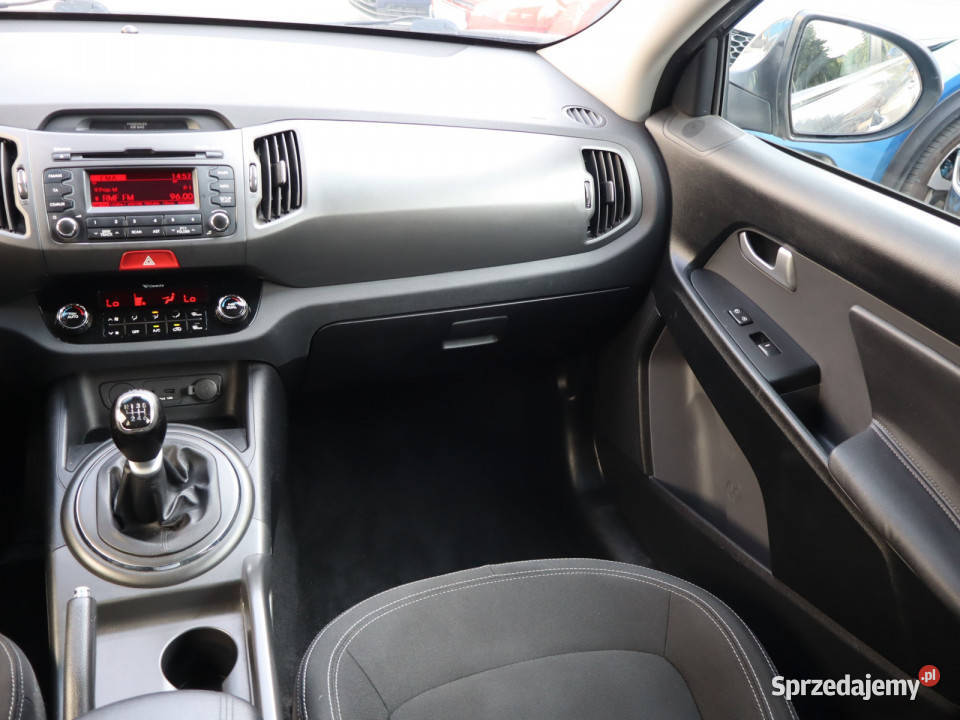 Kia Sportage 20 CRDi relingi dachowe śląskie Katowice sprzedam