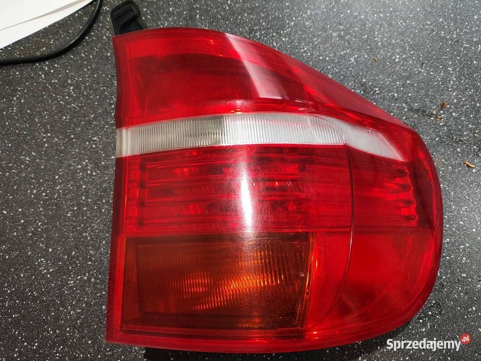 Lampa prawa tył BMW x5 e70 przedlift prawe