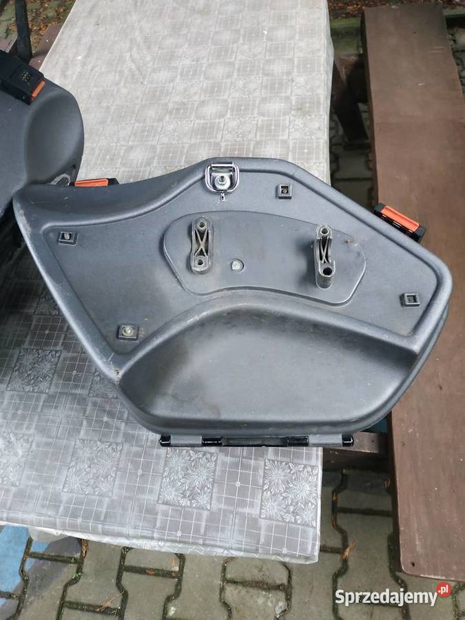 Kufer Piaggio Beverly 200 Piotrków Trybunalski