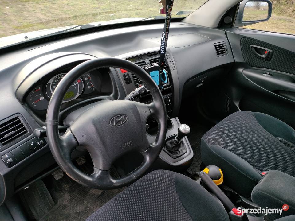 Hyundai Tucson JM 2 0 crdi 2006 aluminiowe felgi sprzedam